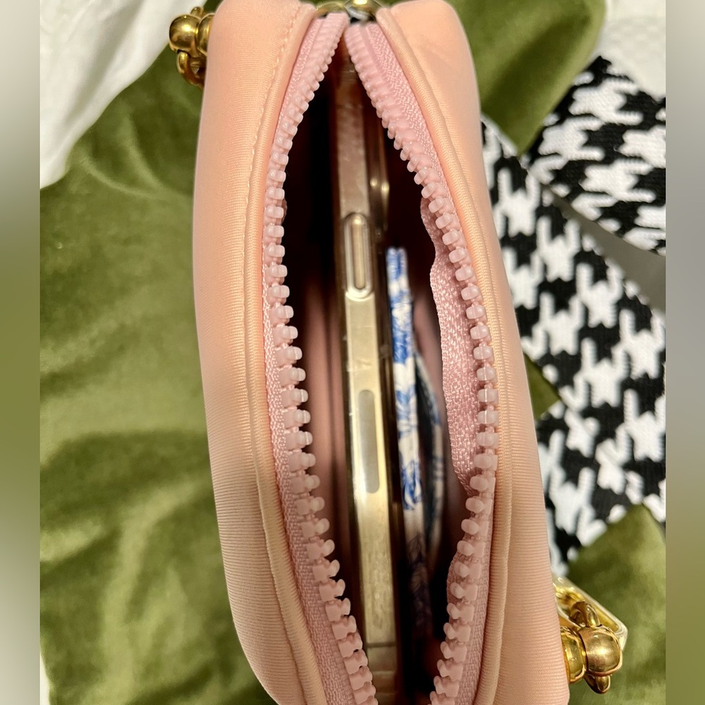 Dior Designer Bag/Pouch. NWOT - Picture 9 of 10